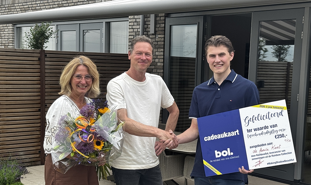 Mooiste zonweringsfoto van de maand mei is gemaakt in Nieuwerbrug aan den Rijn. “Nou, dat is nog eens goed thuiskomen na de vakantie!”