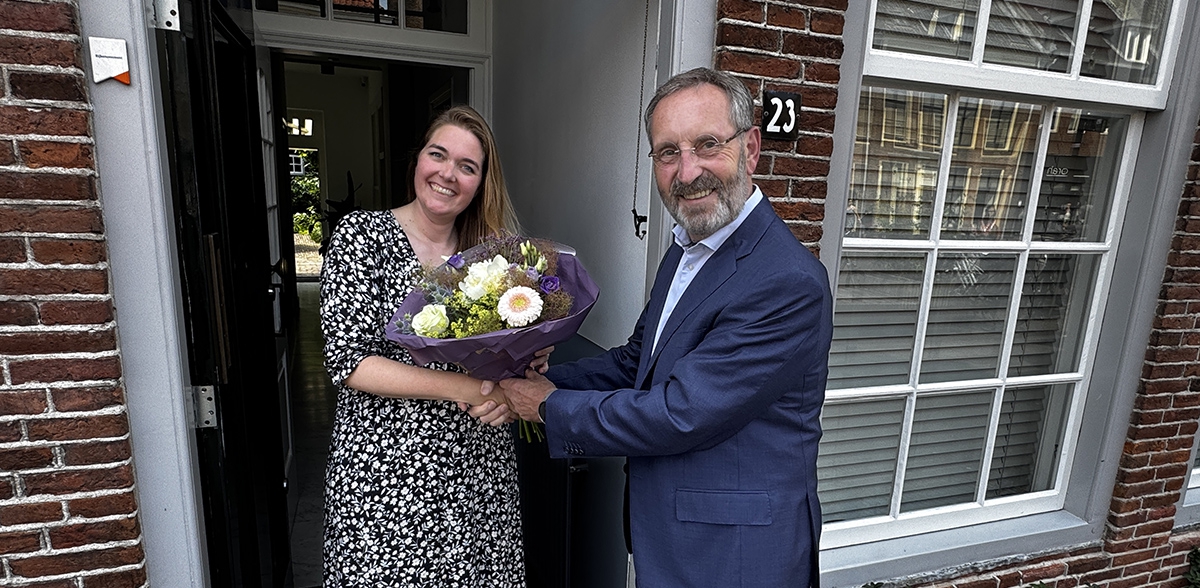 Eerste maandprijs uitgereikt in Culemborg. Fotoactie Rainbow Collection 2025 weer van start.