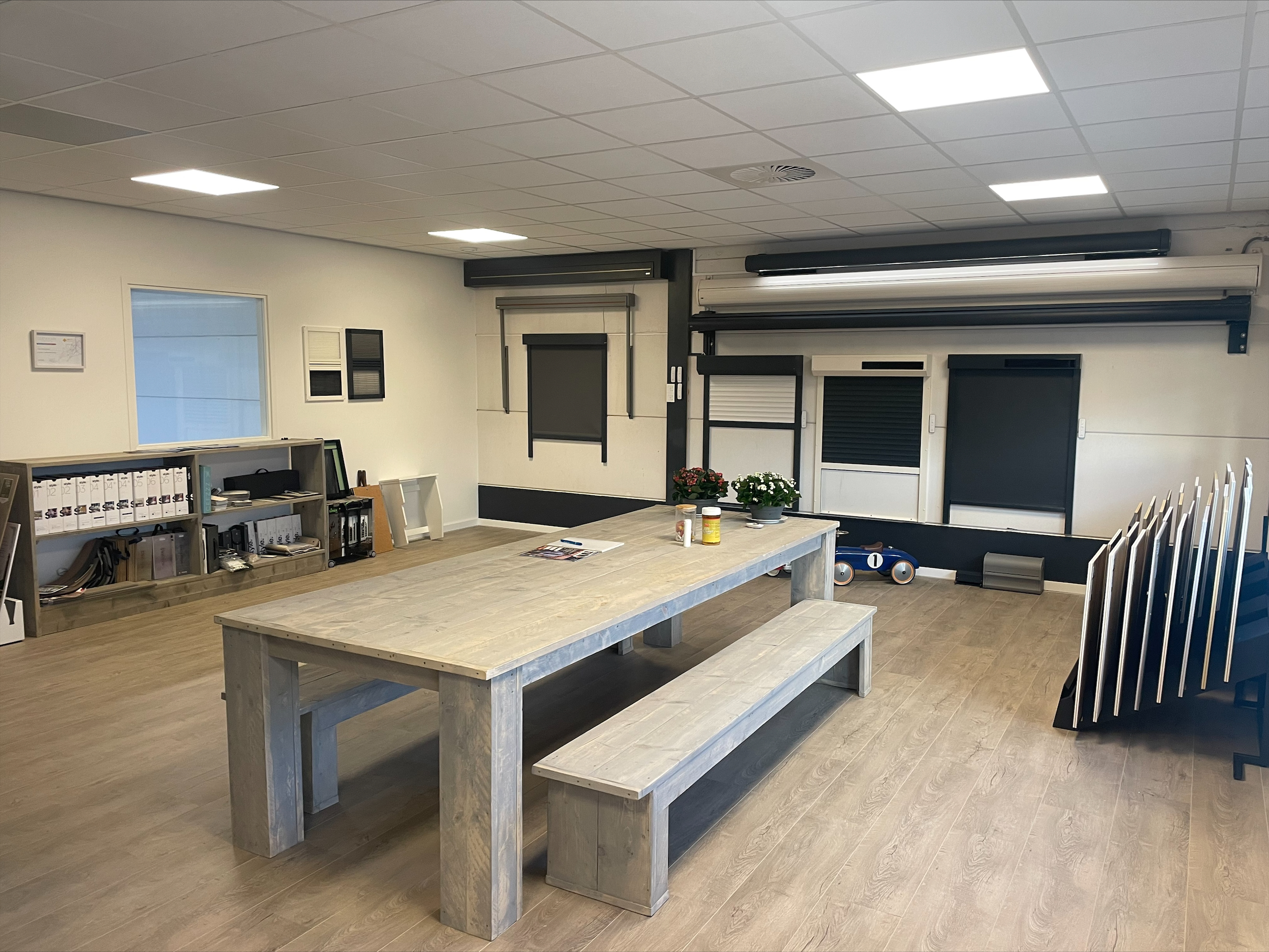 Vugts zonwering en stoffering in Hoofddorp